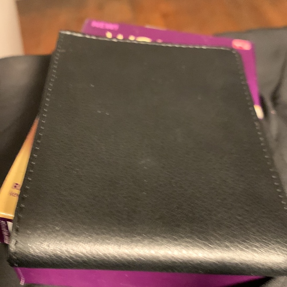 Wallet - Picture 5 of 6